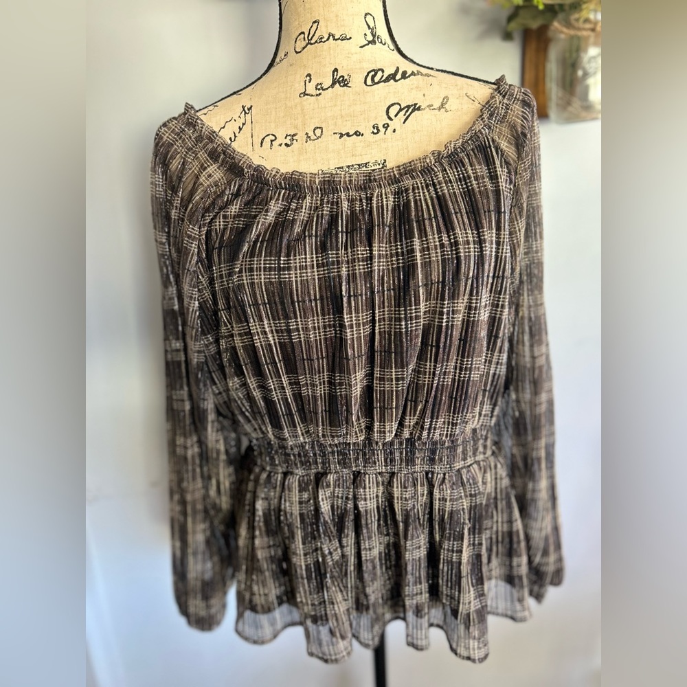 Knox Rose blouse‎ metallic thread shimmering romantic peasant bohemian